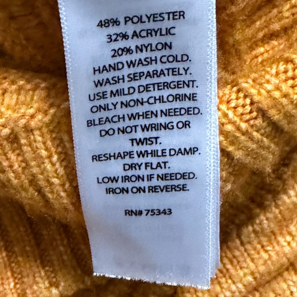 Sincerely Jules Mustard Ribbed V-Neck Sweater – XS - Picture 8 of 10